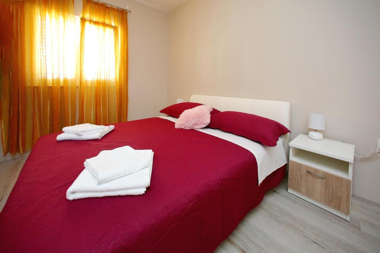 Apartments Sonia Sukošan Dış mekan fotoğraf