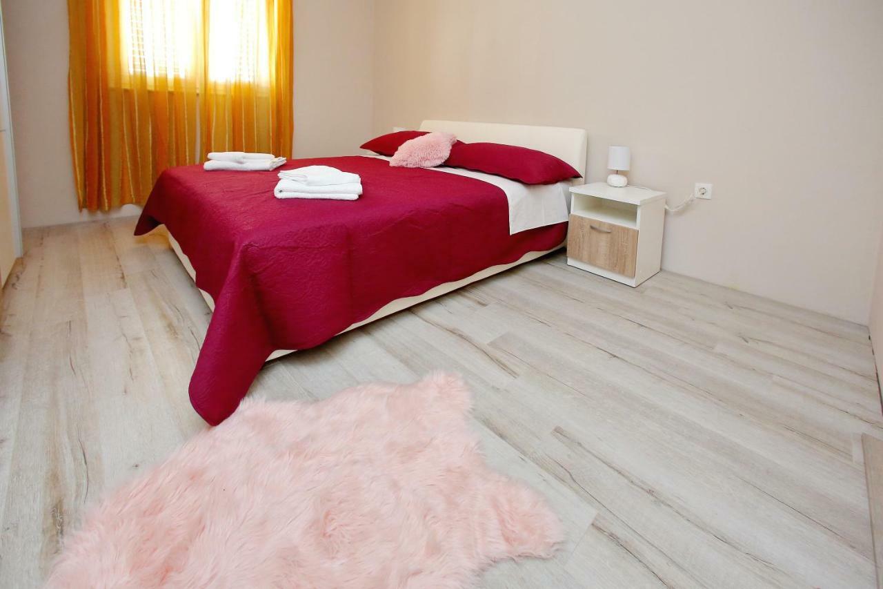 Apartments Sonia Sukošan Dış mekan fotoğraf