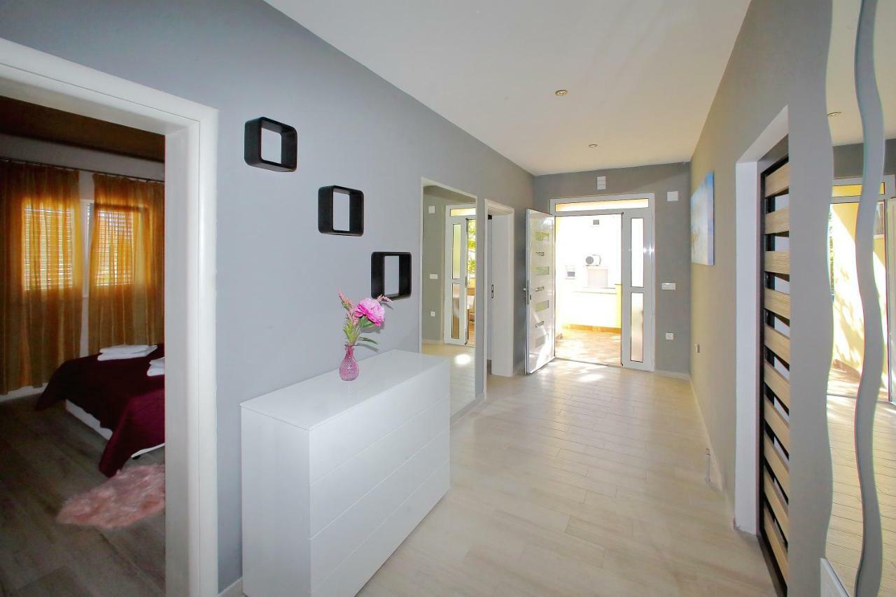 Apartments Sonia Sukošan Dış mekan fotoğraf