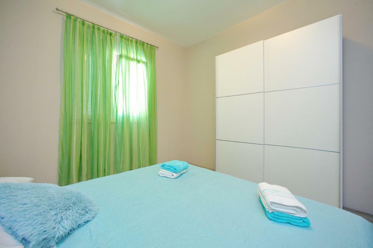 Apartments Sonia Sukošan Dış mekan fotoğraf